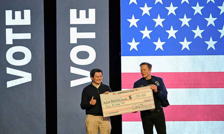Super PACs unleash millions to boost  Republicans in US battleground races
